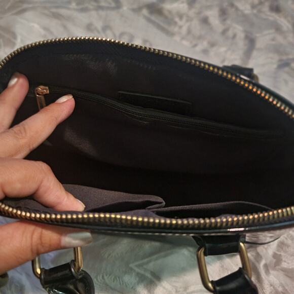 Black Classic Bag - Picture 3 of 3